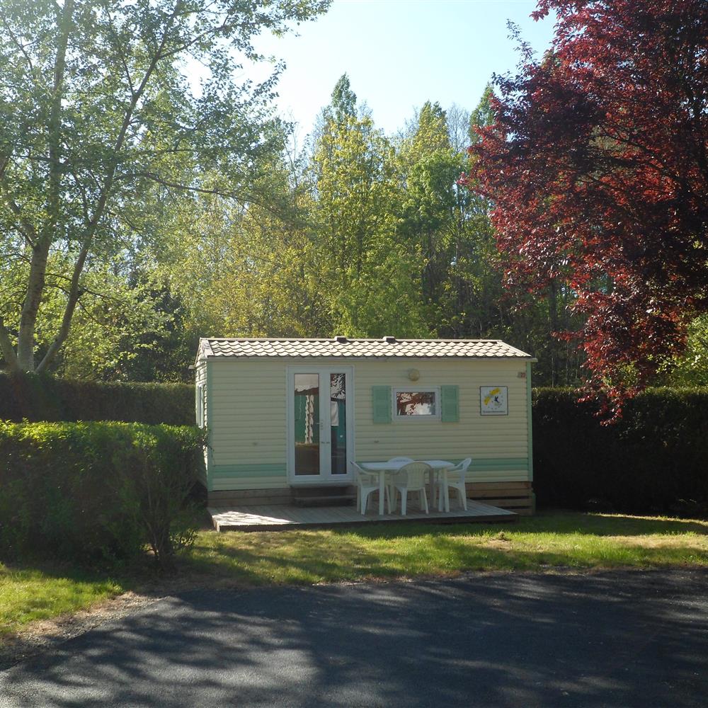Bungalow 2 chambres 4 personnes au camping 3 étoiles
