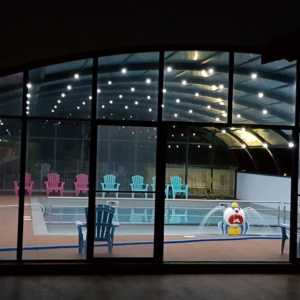 piscine couverte camping le pont rouge