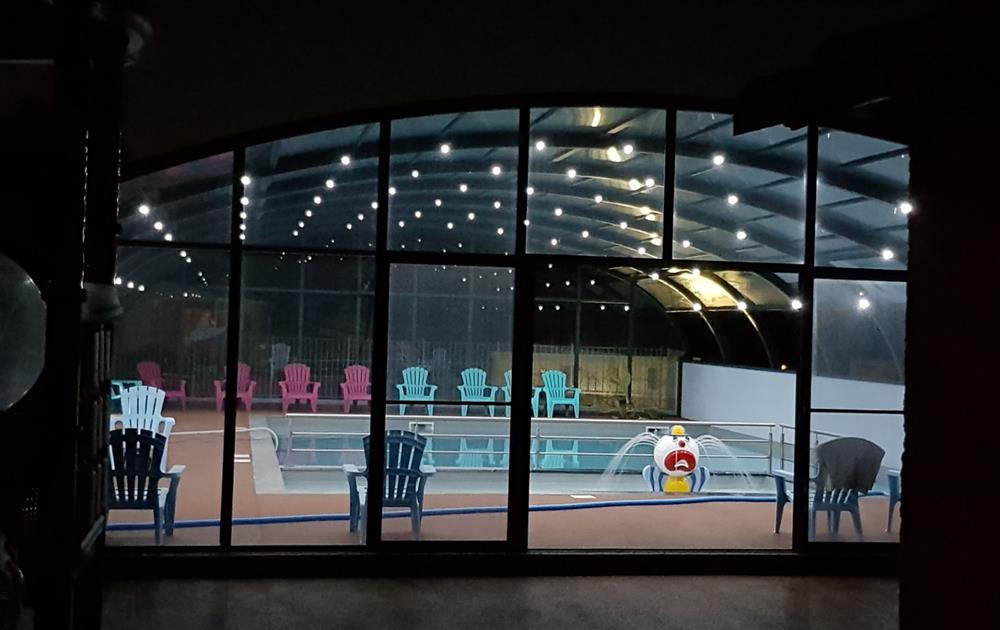 piscine couverte camping le pont rouge