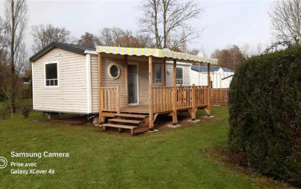 Mobil-home 32m² 3 chambres 5 pers. camping Le Pont Rouge proche Saint Gilles Croix de Vie en Vendée