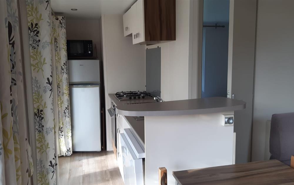 Mobil-home 35m² 2 chambres 4 pers. camping Le Pont Rouge proche Saint Gilles Croix de Vie en Vendée