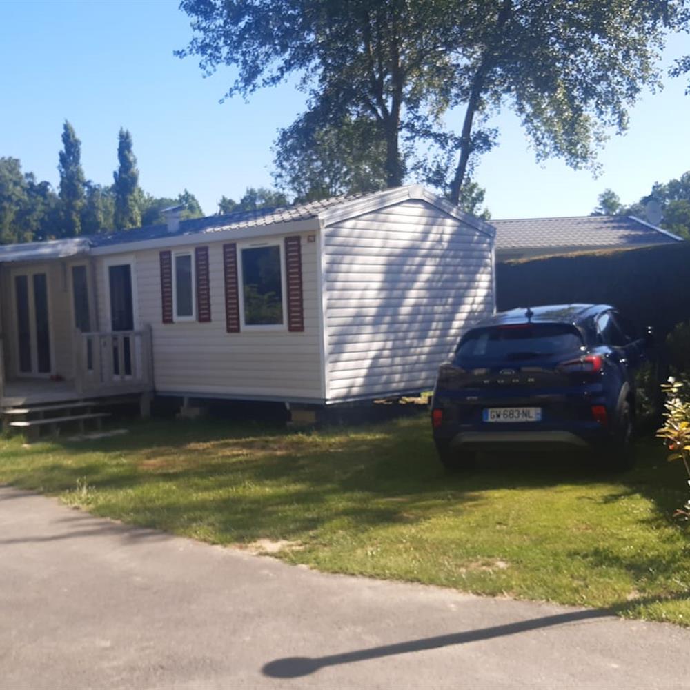 Mobil-home 35m² 2 chambres 4 pers. camping Le Pont Rouge proche Saint Gilles Croix de Vie en Vendée